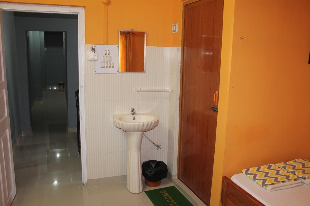 Aashiaanaa Residency Inn Port Blair Rom bilde
